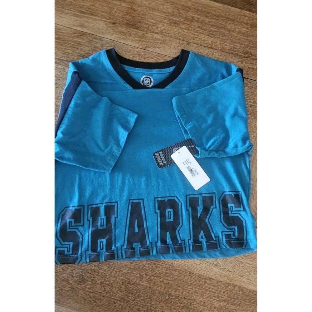 NHL Sharks Womans Crop Tee NWT Size L